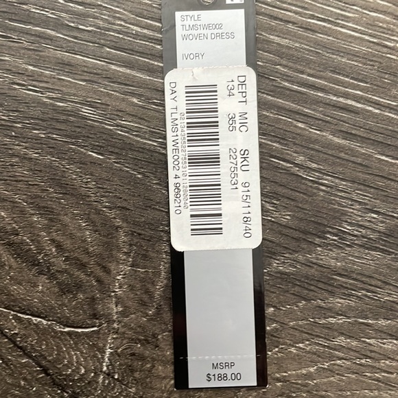 Tahari Maxi Dress - Picture 9 of 10